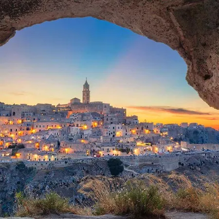 Basilicata Host To Host - Domus Il Grillaio Apartman Matera