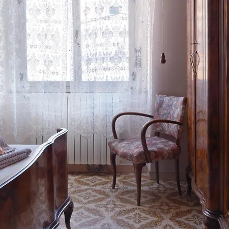 Basilicata Host To Host - Domus Il Grillaio Matera